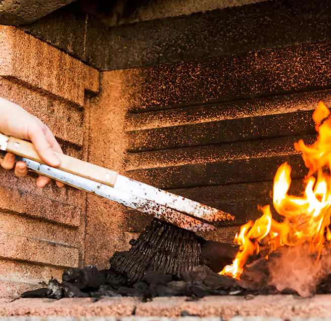 Why Homeowners & Businesses Trust Us in Alton, IL?